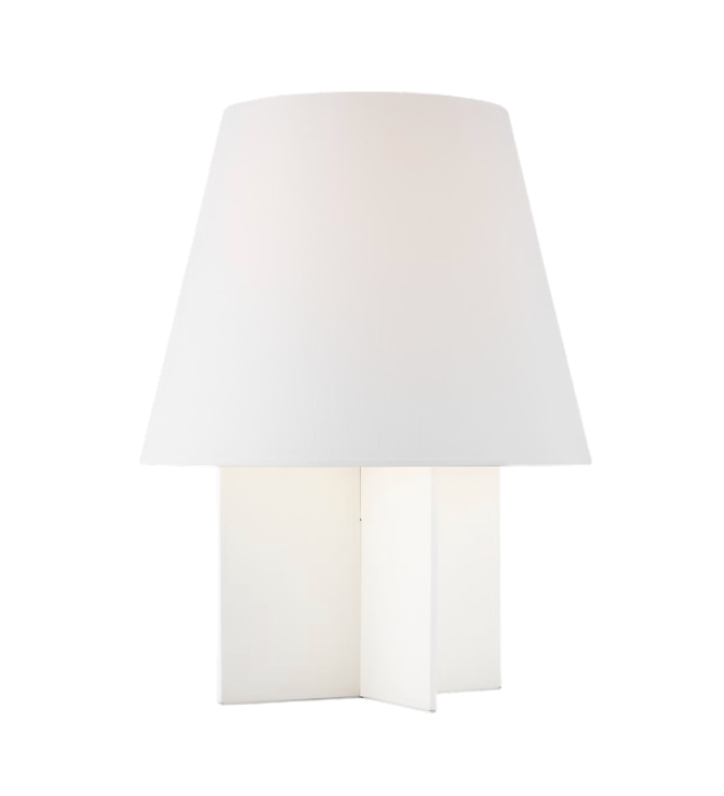 The Blocco lamp series by Kelly Wearstler pays homage to the refined minimalism of 1930s French interior designer Jean-Michel Frank. Drawing inspiration from his iconic streamlined designs, Wearstler reimagines timeless forms with modern sensibilities.